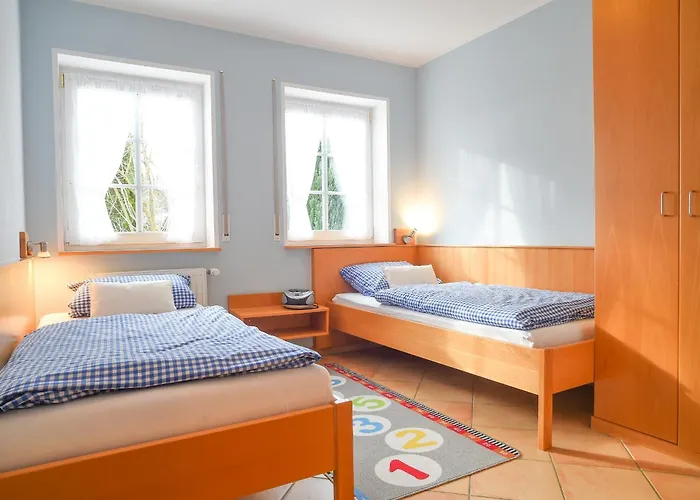 Hof Koehne - Haus Am Spielplatz - Schweinchen Apartamento Schmallenberg