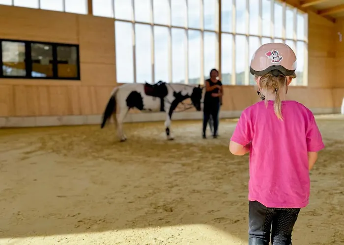Apartamento Hof Koehne - Haus Am Spielplatz - Schweinchen Schmallenberg
